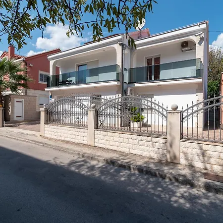 Vila Snjezana Trogir