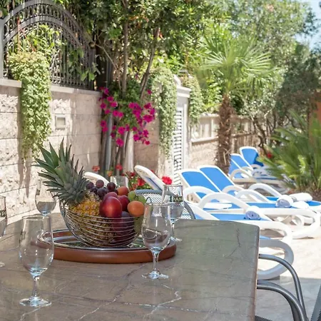 Vila Snjezana Villa Trogir